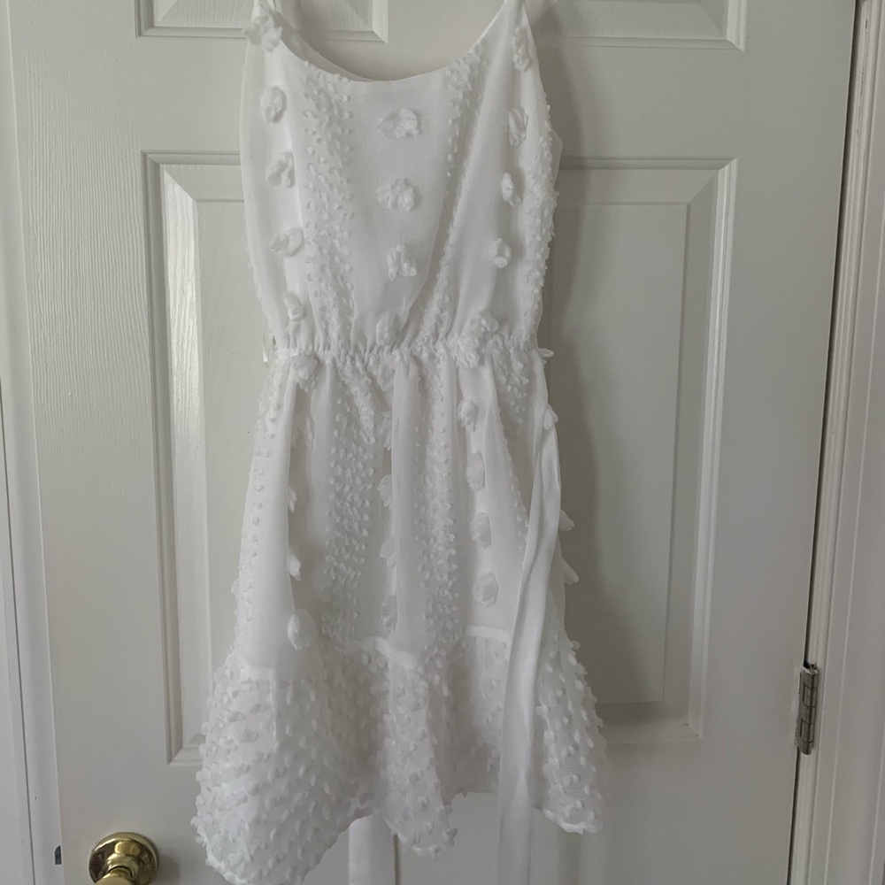 White boutique sun dress